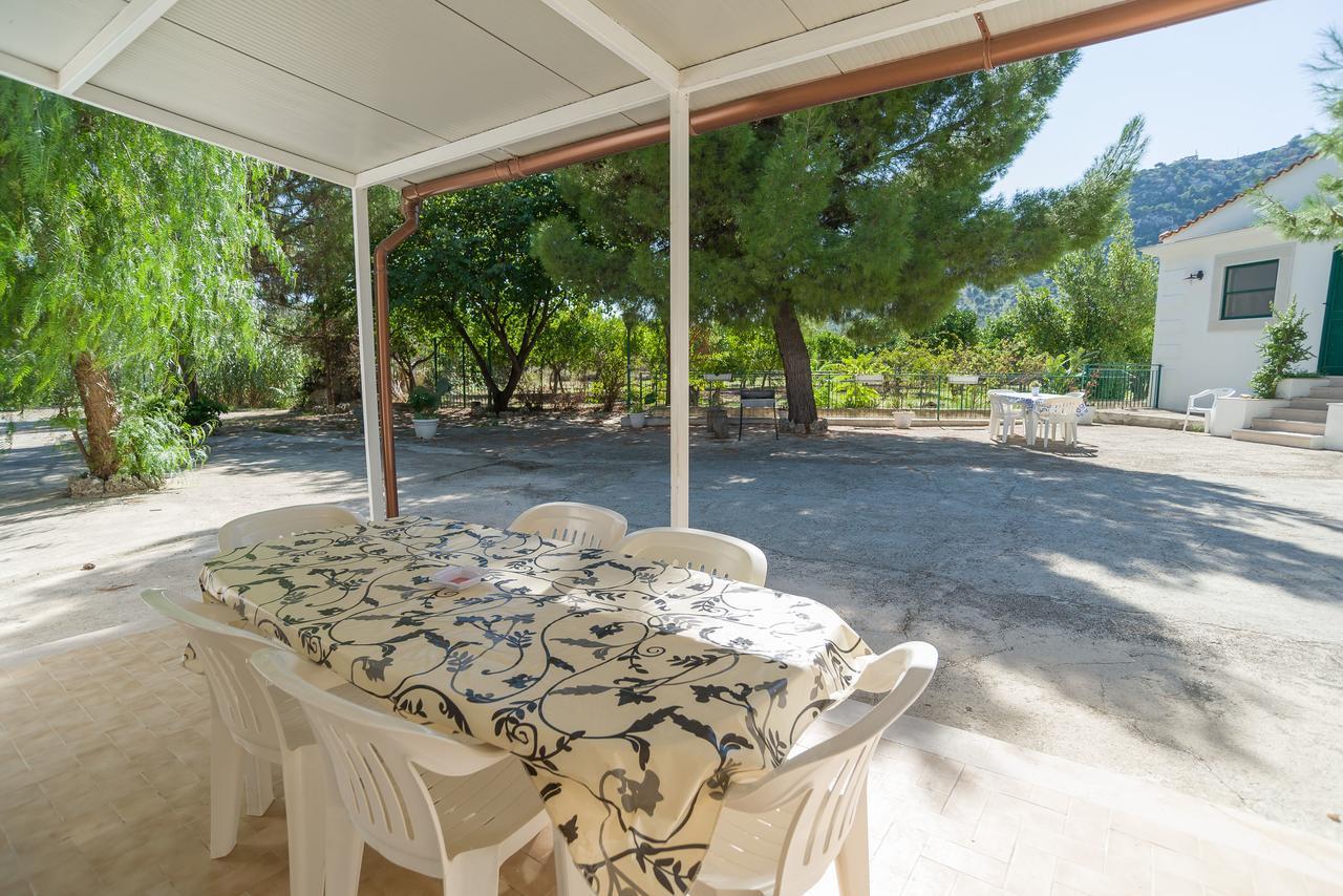 Tre Torri Villa Матината Екстериор снимка